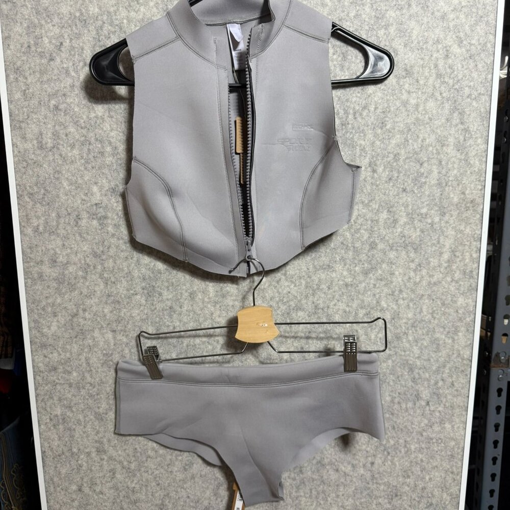 SKIMS Signature Swim Triangle Top + High‑Waist Bottom – Grey, Size M, NWT - Picture 2 of 13